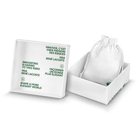 Lacoste Armband mit Knebelverschluss Kollektion METROPOLE Verziert mit petit piqué Muster - Erhältlich für ihn und sie