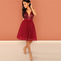 Burgundy Sexy Party Backless Sequin Detail Mesh Halter High Waist Solid Dress 2018 Summer Club Fashion Women Dresses