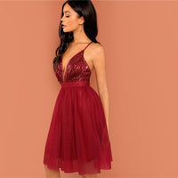 Burgundy Sexy Party Backless Sequin Detail Mesh Halter High Waist Solid Dress 2018 Summer Club Fashion Women Dresses